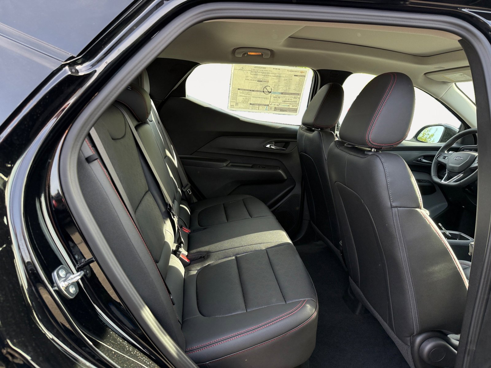 New 2027 Chevrolet Bolt RS w/ Technology Package FWD image 18