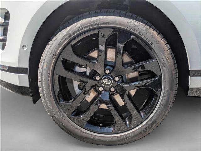 New 2026 Land Rover Range Rover Evoque Hoxton AWD/4WD image 10