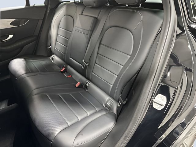 Used 2019 Mercedes-Benz GLC 300 4MATIC image 29