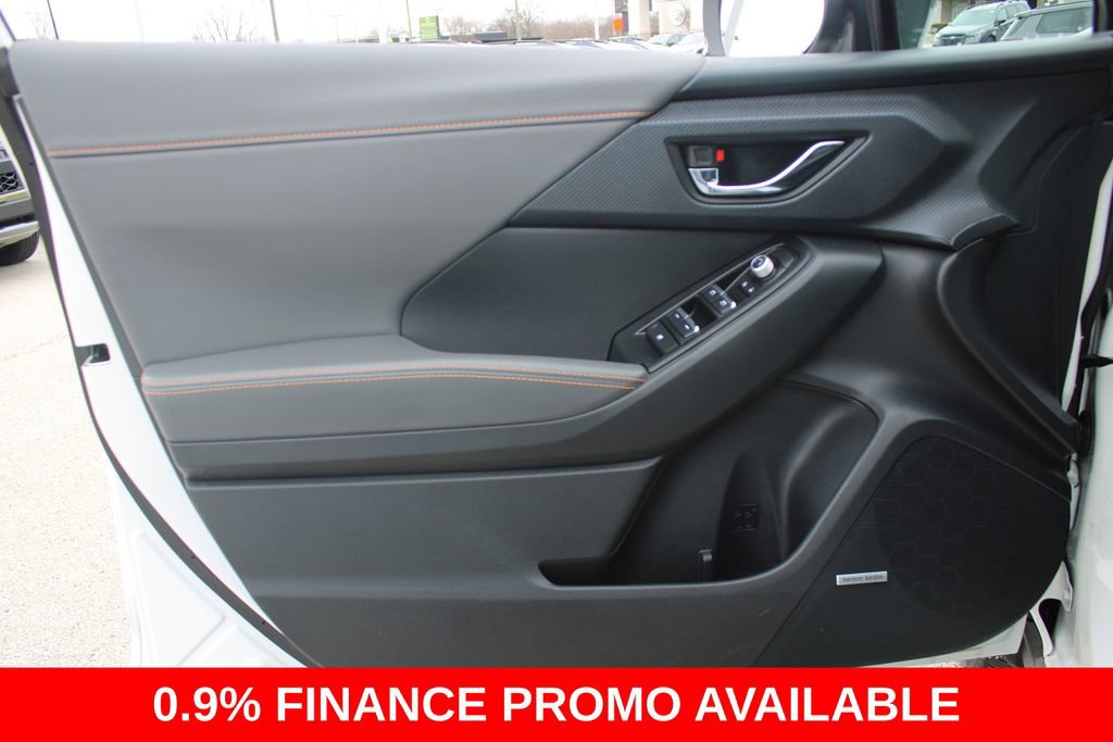 Used 2025 Subaru Crosstrek 2.5i Limited AWD/4WD image 8