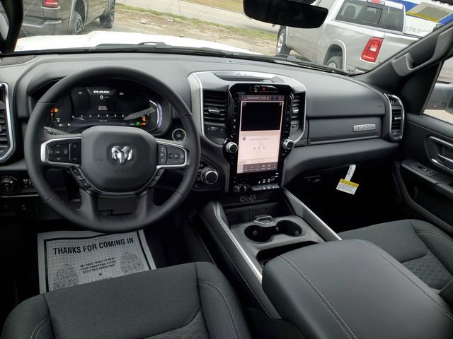 New 2026 RAM 1500 4x4 Crew Cab image 6