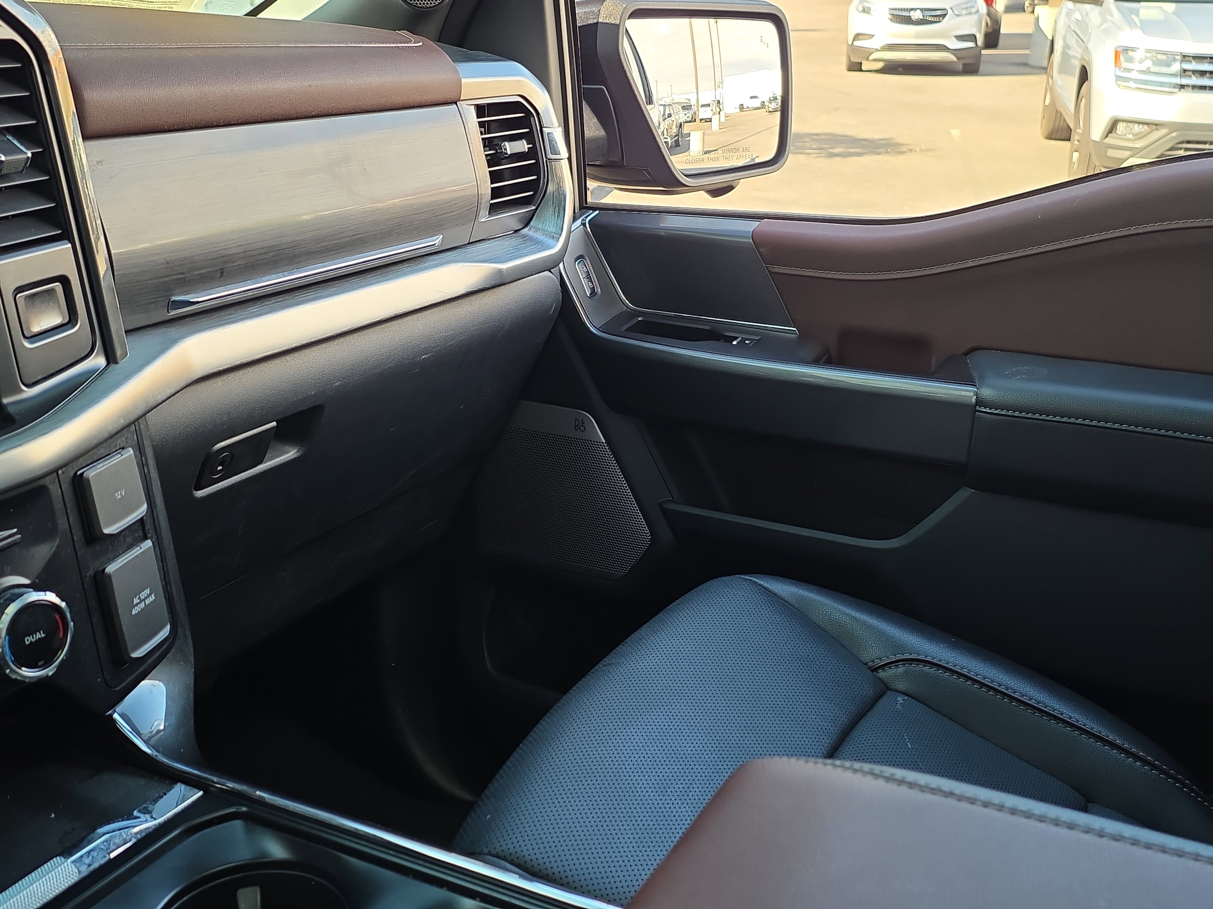 Used 2023 Ford F150 Lariat w/ Equipment Group 502A High image 30