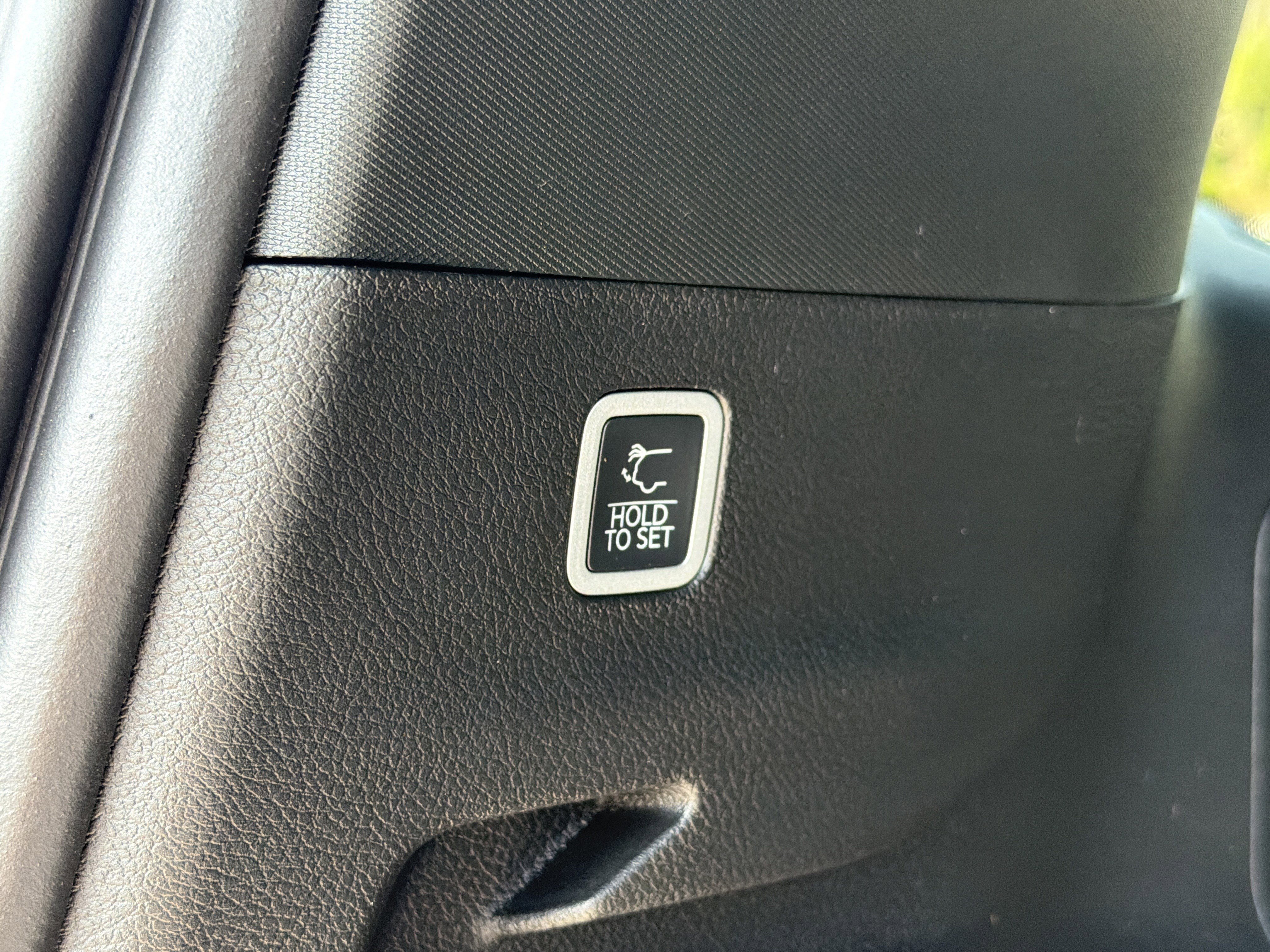 New 2026 Jeep Grand Wagoneer L 2WD image 23