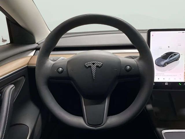 Used 2023 Tesla Model 3 Standard Range image 10