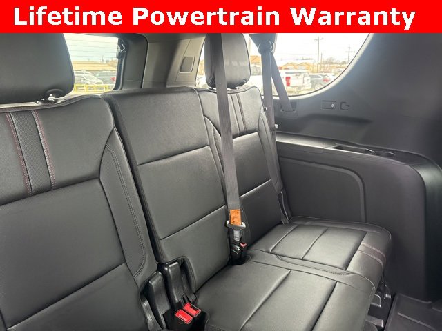 Used 2024 Chevrolet Suburban RST w/ Luxury Package image 25