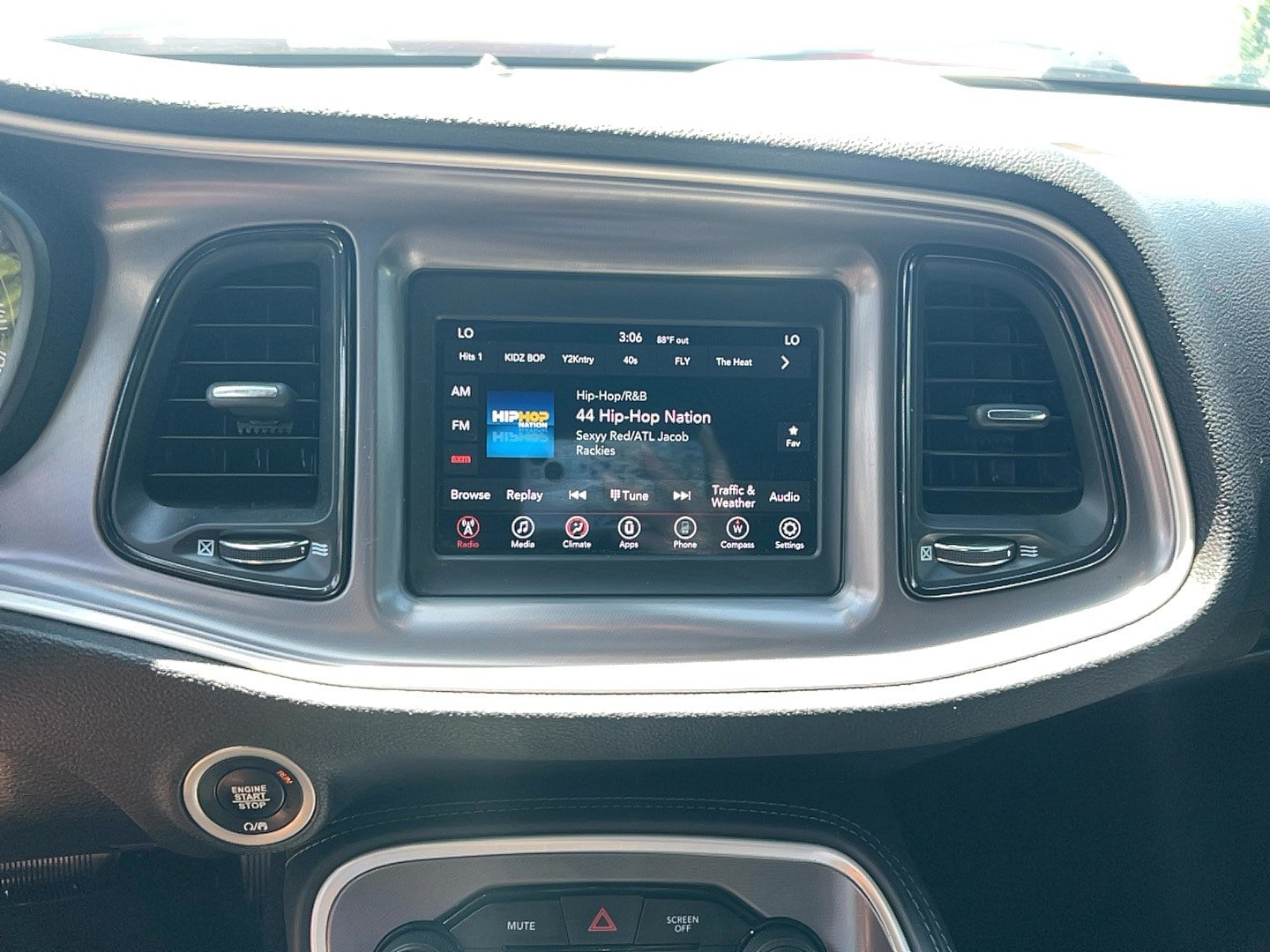 Used 2019 Dodge Challenger SXT w/ Blacktop Package RWD image 16