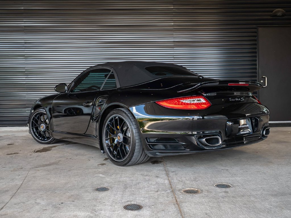 Used 2012 Porsche 911 Turbo S AWD/4WD image 3