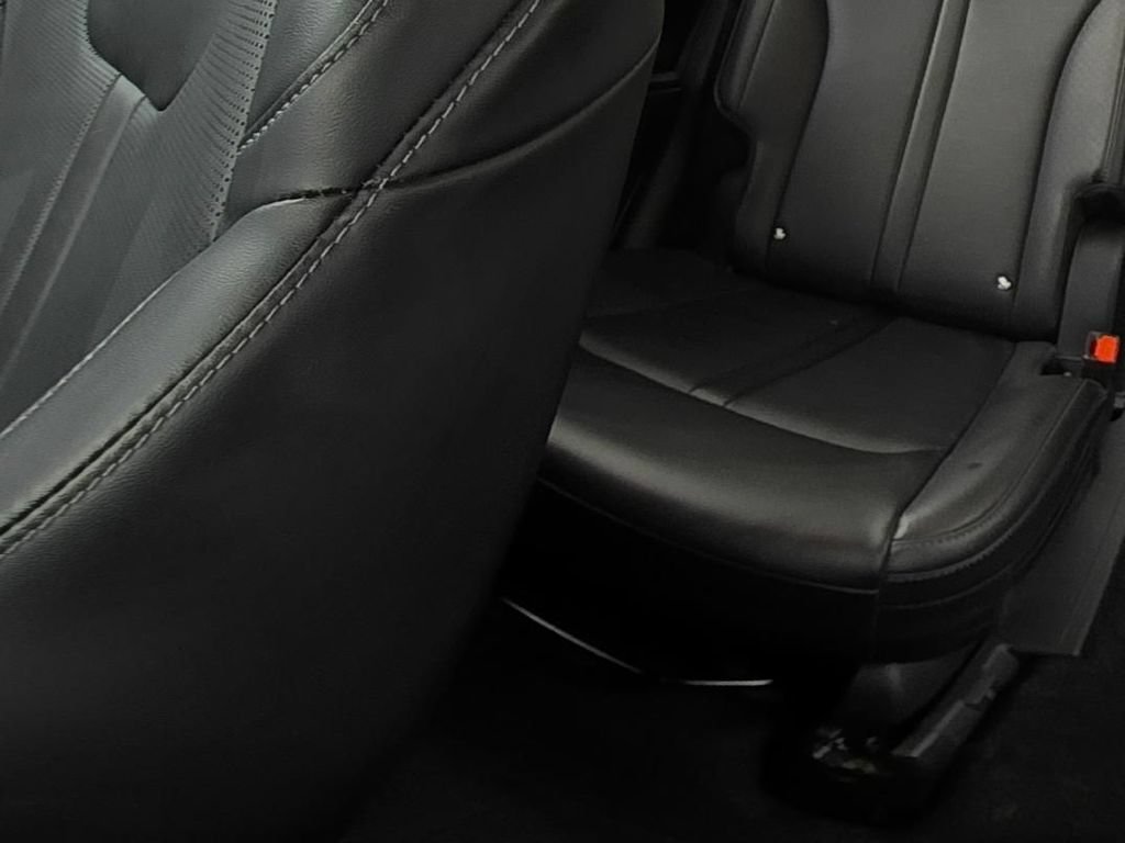 Used 2025 Kia Sorento EX FWD image 15