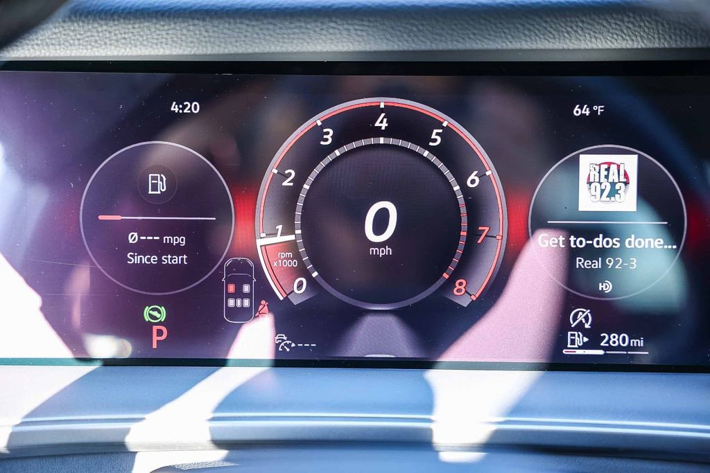 New 2026 Volkswagen Tiguan SE image 37