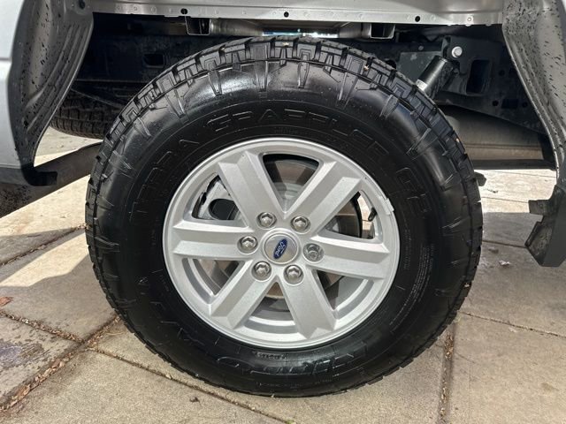 Used 2022 Ford F150 XLT w/ Trailer Tow Package image 9