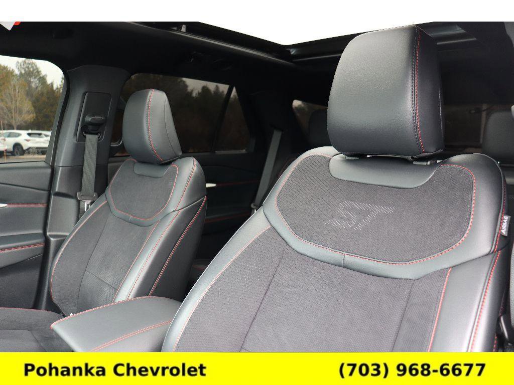 Used 2025 Ford Explorer ST w/ Sun And Sound Package image 21