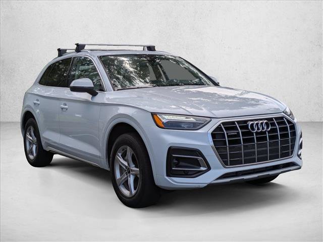 Used 2024 Audi Q5 2.0T Premium w/ Convenience Package AWD/4WD image 3