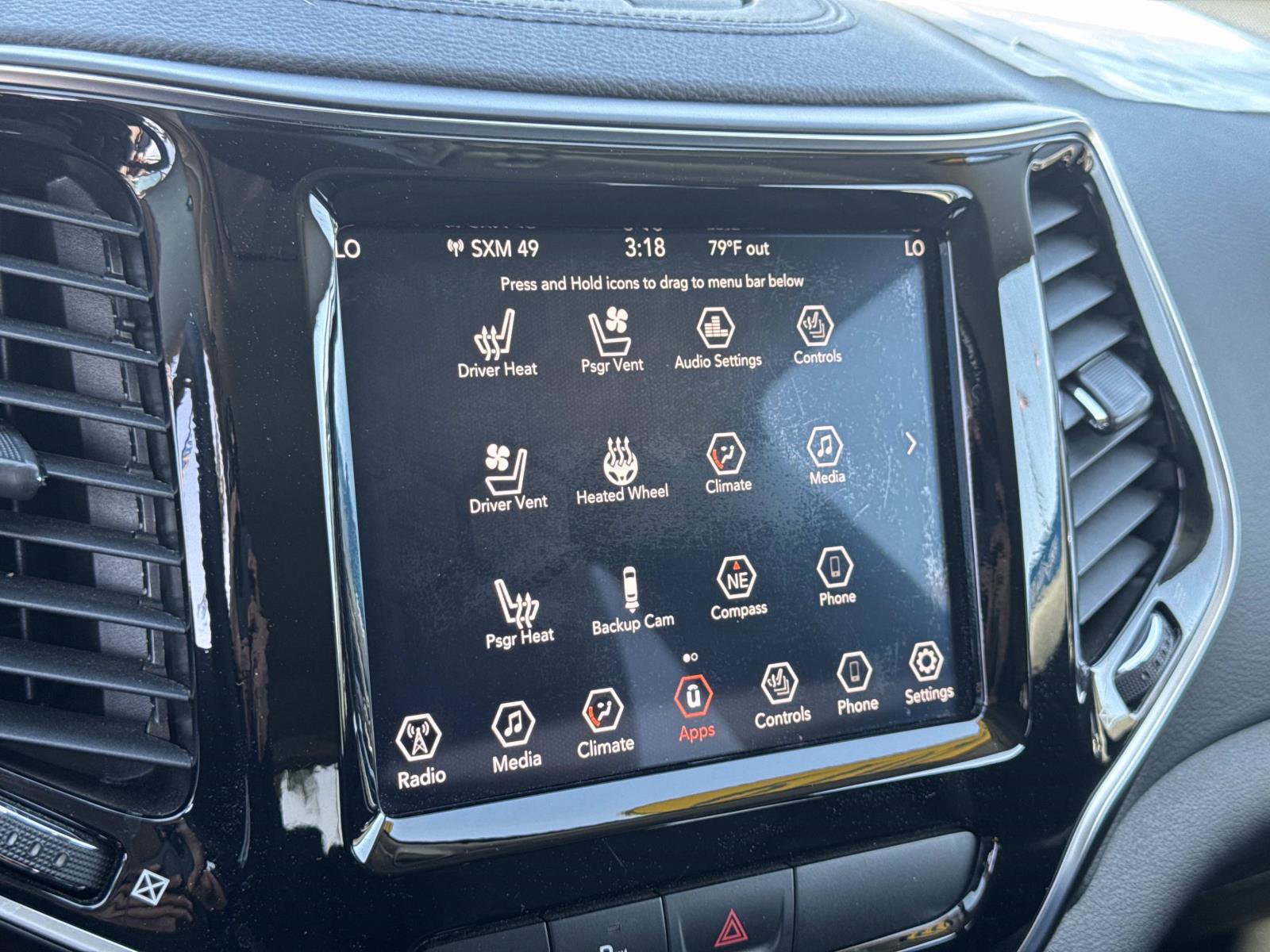 Used 2019 Jeep Cherokee Limited w/ Luxury Group image 13