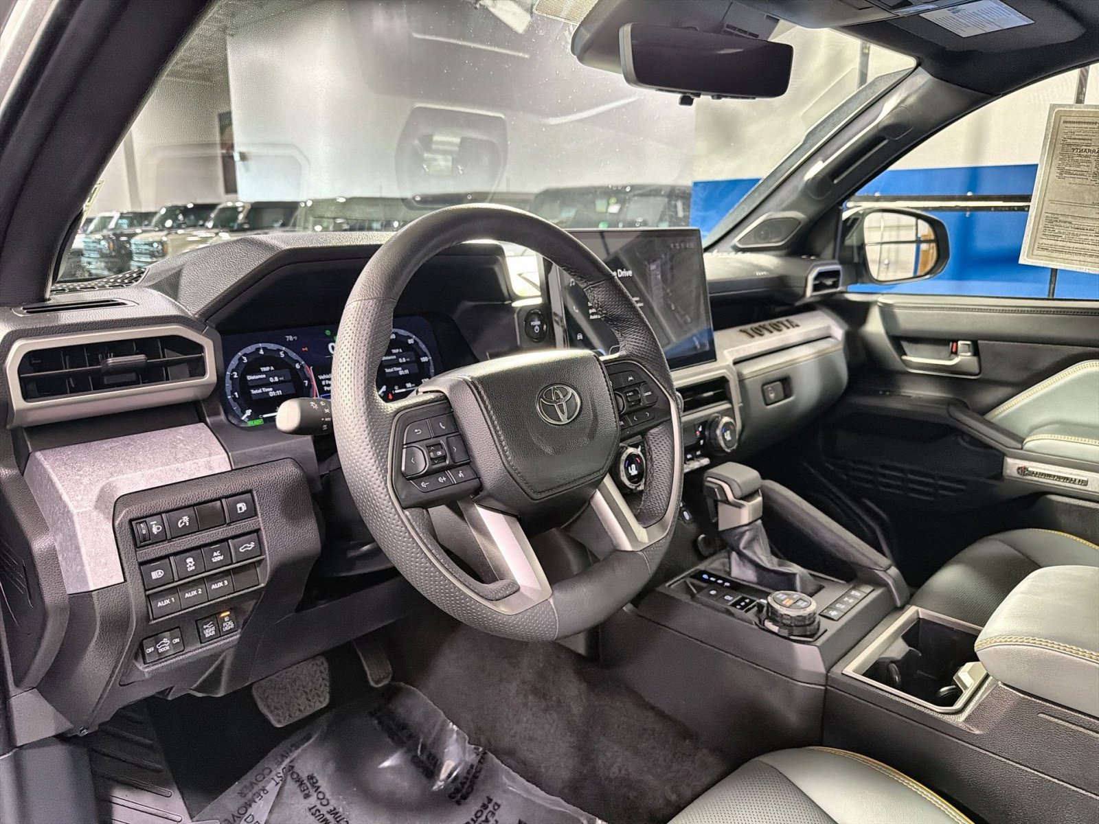 Used 2024 Toyota Tacoma Trailhunter image 22