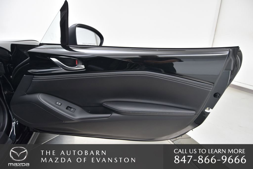 New 2025 MAZDA MX-5 Miata RF Grand Touring image 32