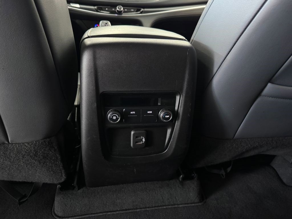 Certified 2021 Buick Enclave Essence image 26