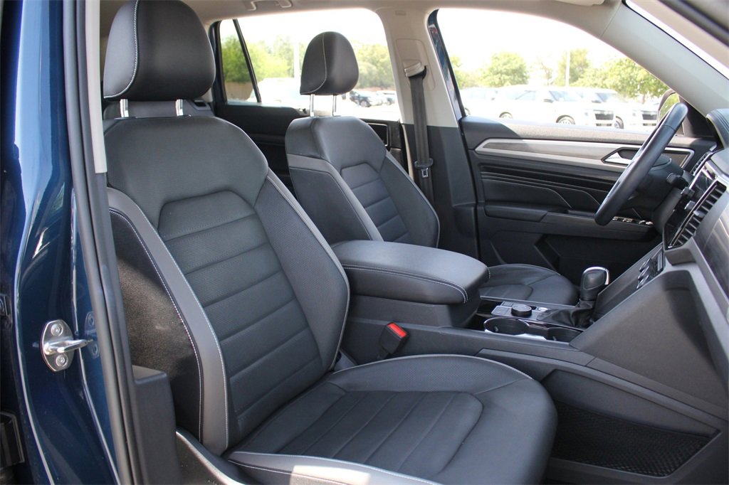 Used 2021 Volkswagen Atlas SEL Premium image 22