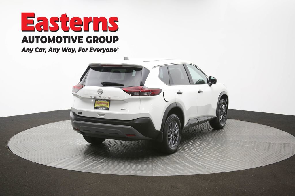 Used 2023 Nissan Rogue S AWD/4WD image 40