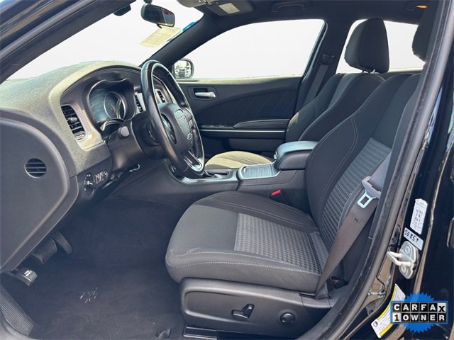 Used 2023 Dodge Charger SXT image 9