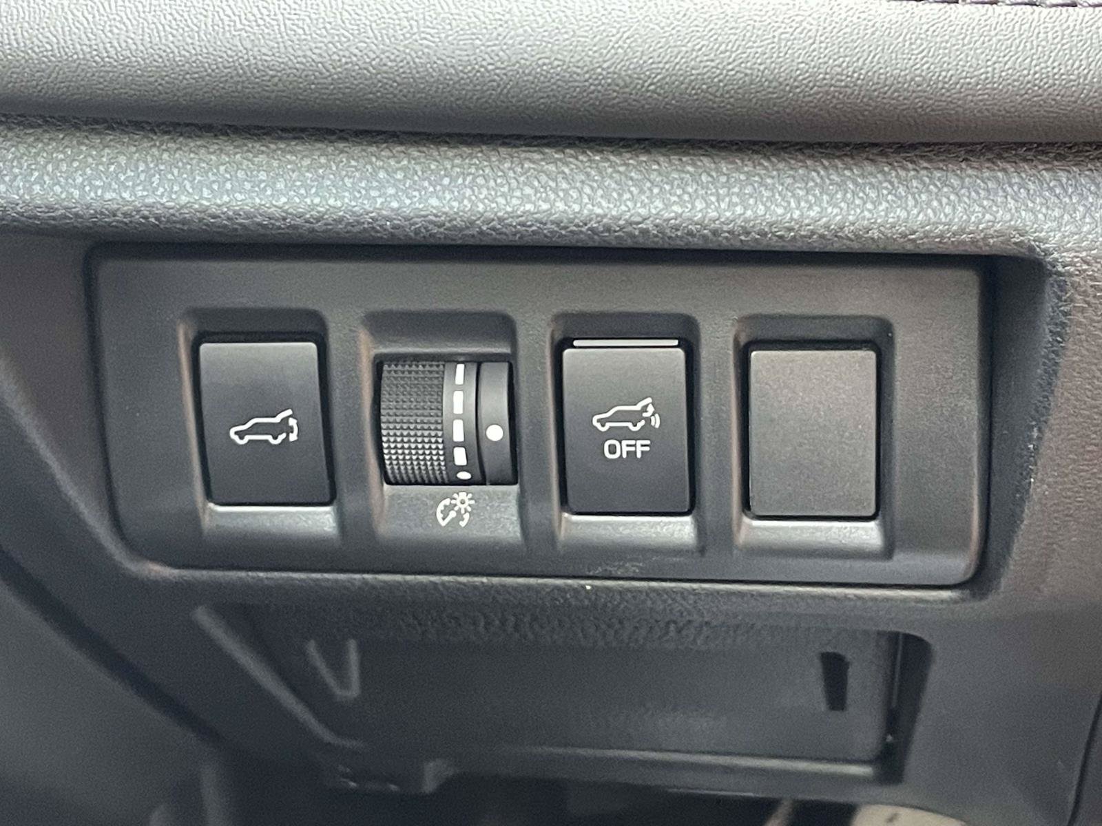 Used 2025 Subaru Outback Wilderness AWD/4WD image 23