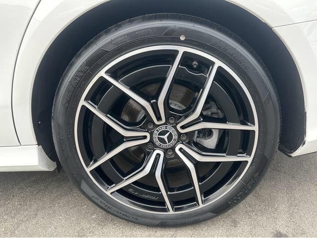 Used 2022 Mercedes-Benz E 350 Sedan image 41
