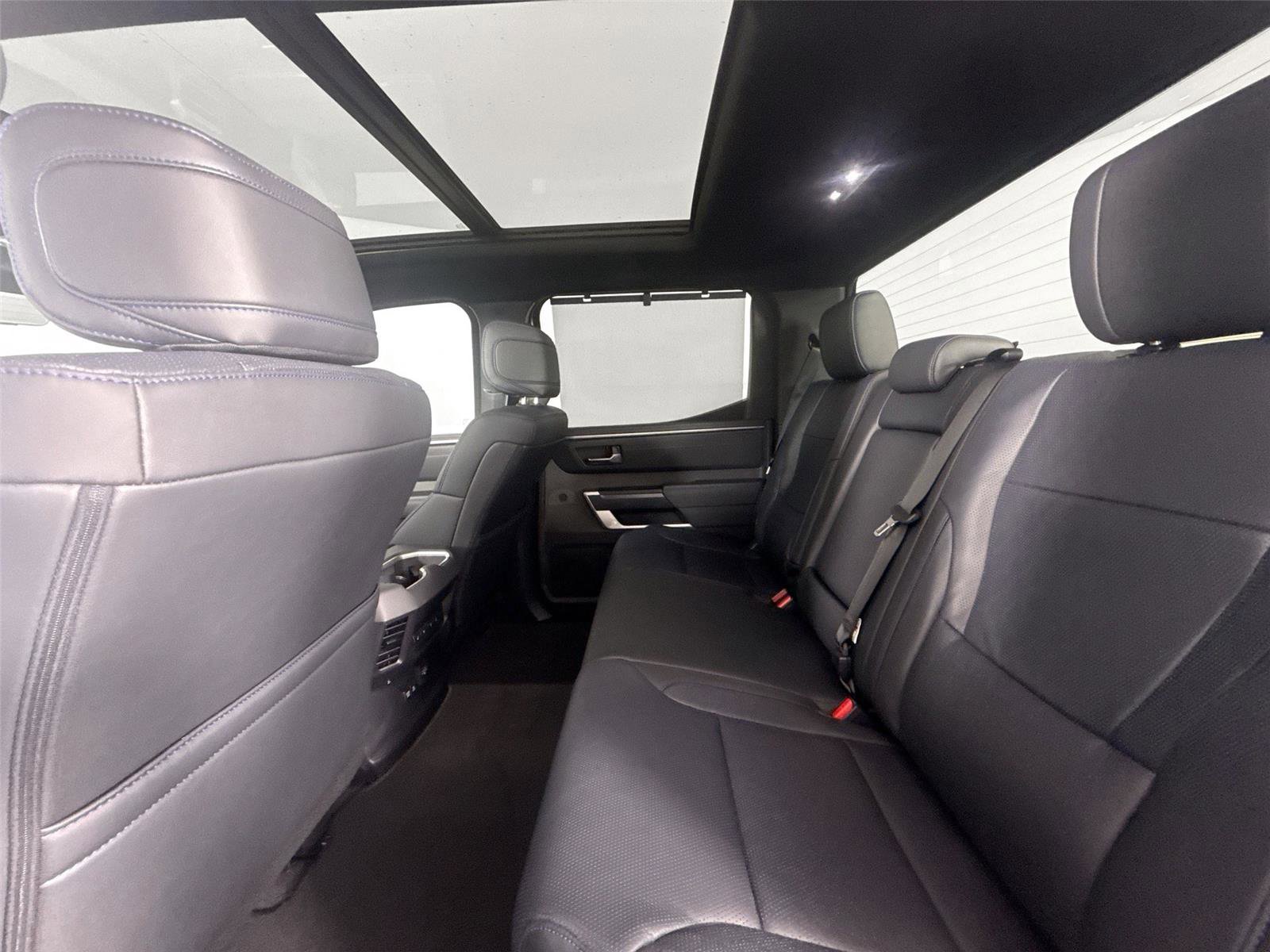 Used 2025 Toyota Tundra Platinum image 37