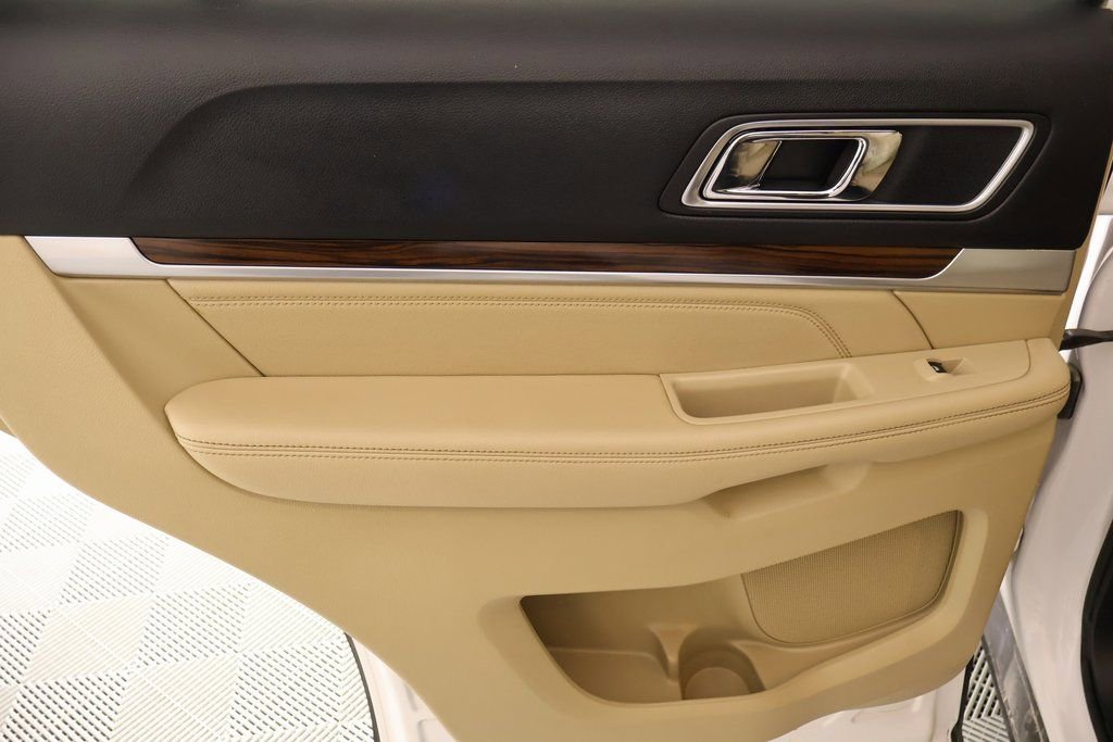 Used 2017 Ford Explorer Limited w/ Equipment Group 301A image 19