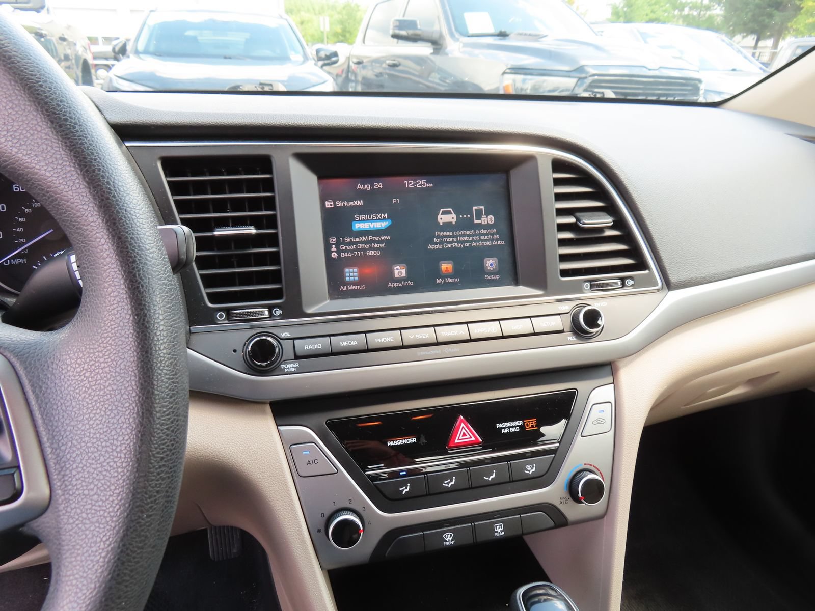 Used 2017 Hyundai Elantra SE FWD image 20