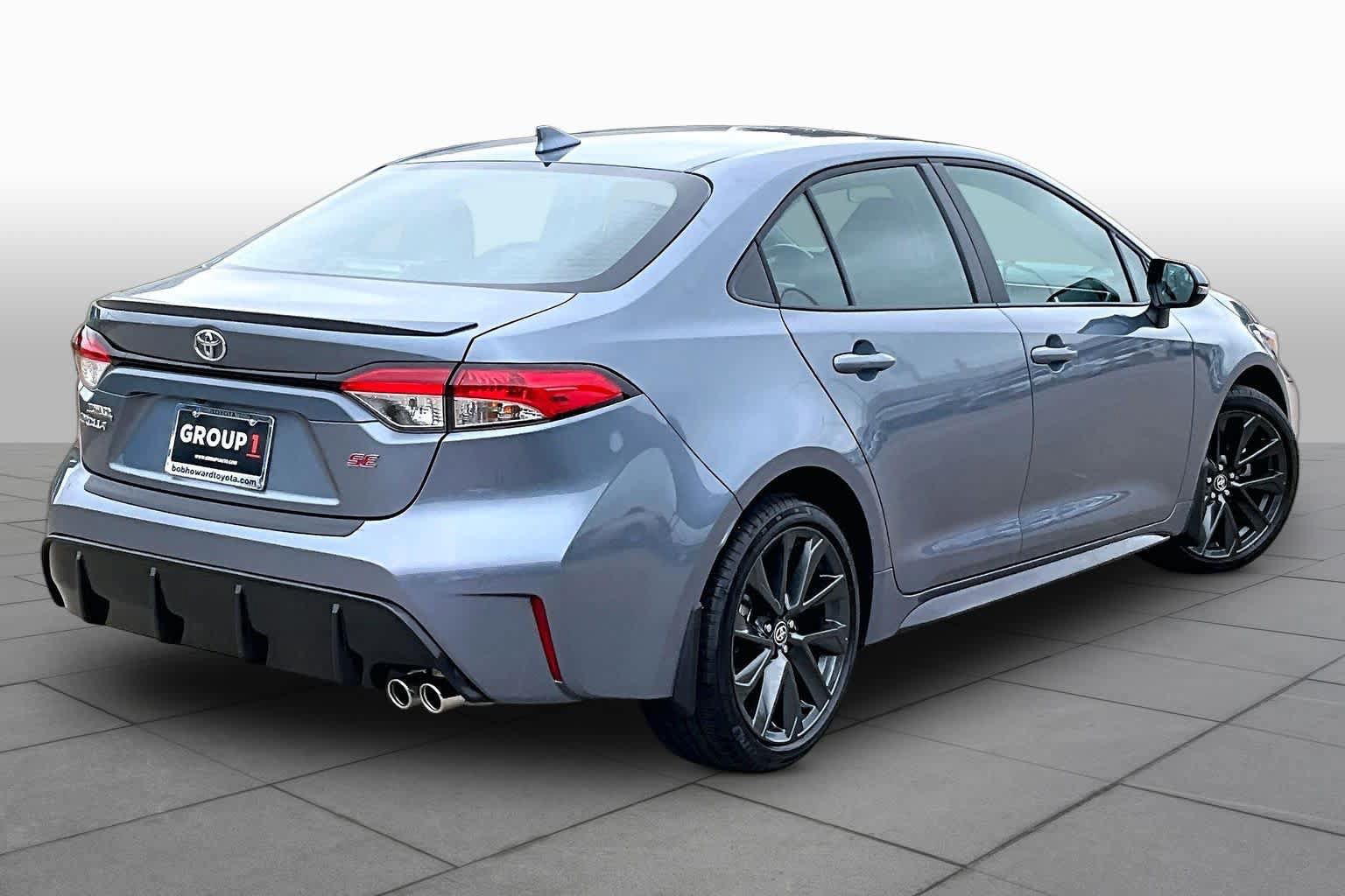 Used 2025 Toyota Corolla SE FWD image 13