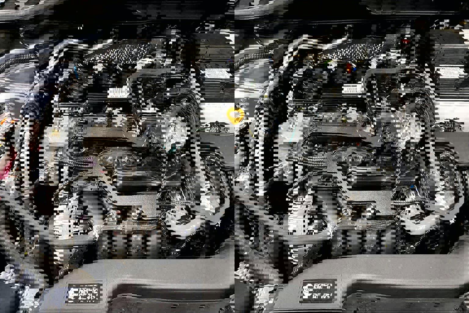 Used 2024 Toyota Corolla Cross XLE w/ Convenience Package image 31