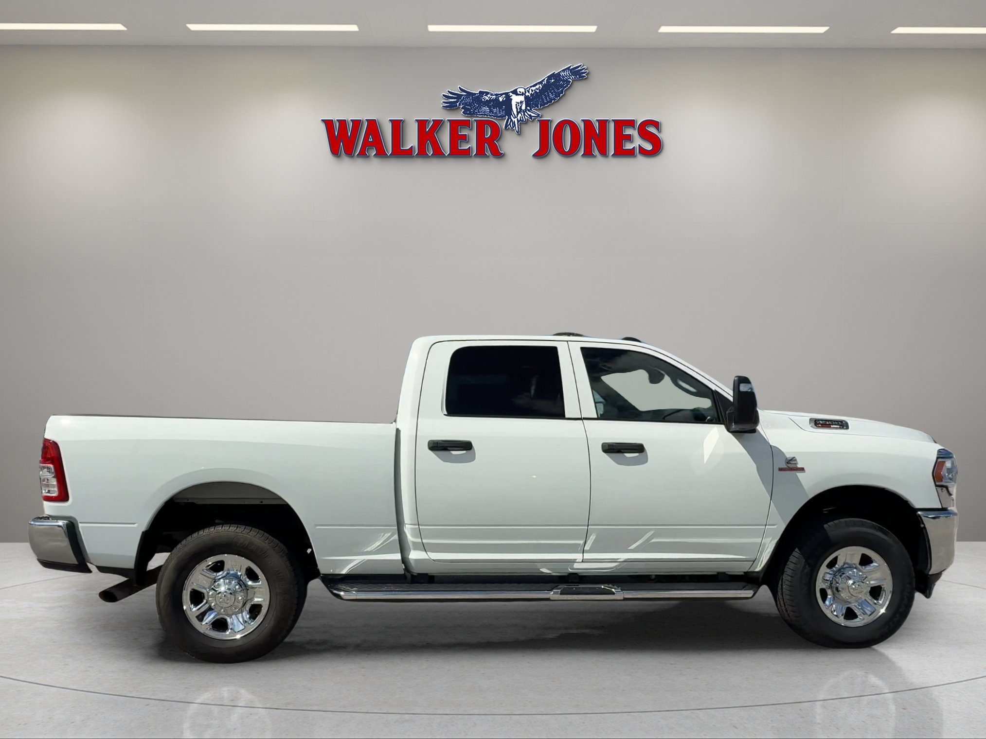 Used 2023 RAM 3500 Tradesman w/ Chrome Appearance Group image 3