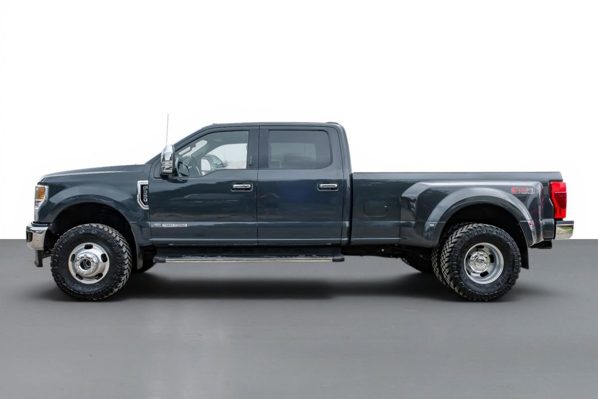 Used 2021 Ford F350 Lariat w/ Lariat Ultimate Package AWD/4WD image 9
