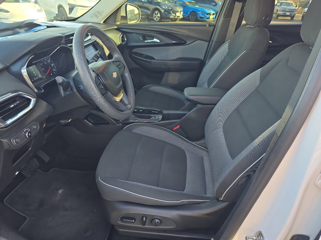 Certified 2022 Chevrolet TrailBlazer LT w/ Convenience Package image 15