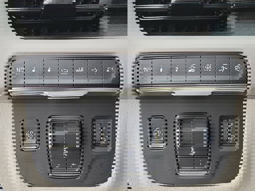 Certified 2022 Cadillac Escalade Premium Luxury Platinum image 26