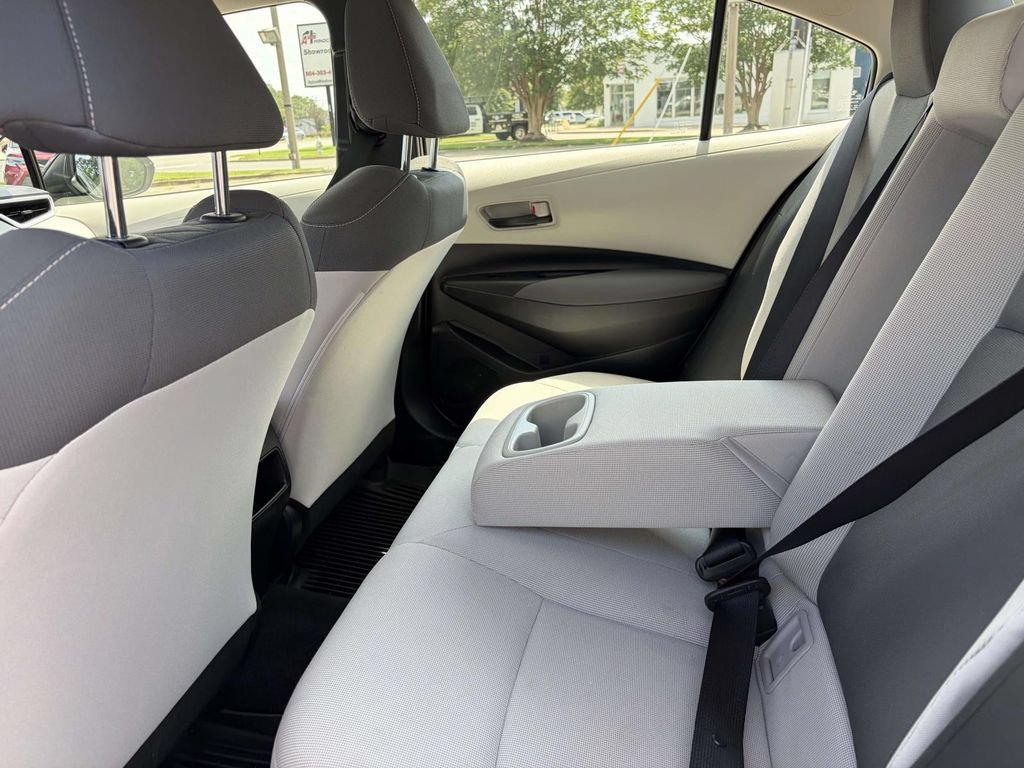 Certified 2022 Toyota Corolla LE FWD image 12