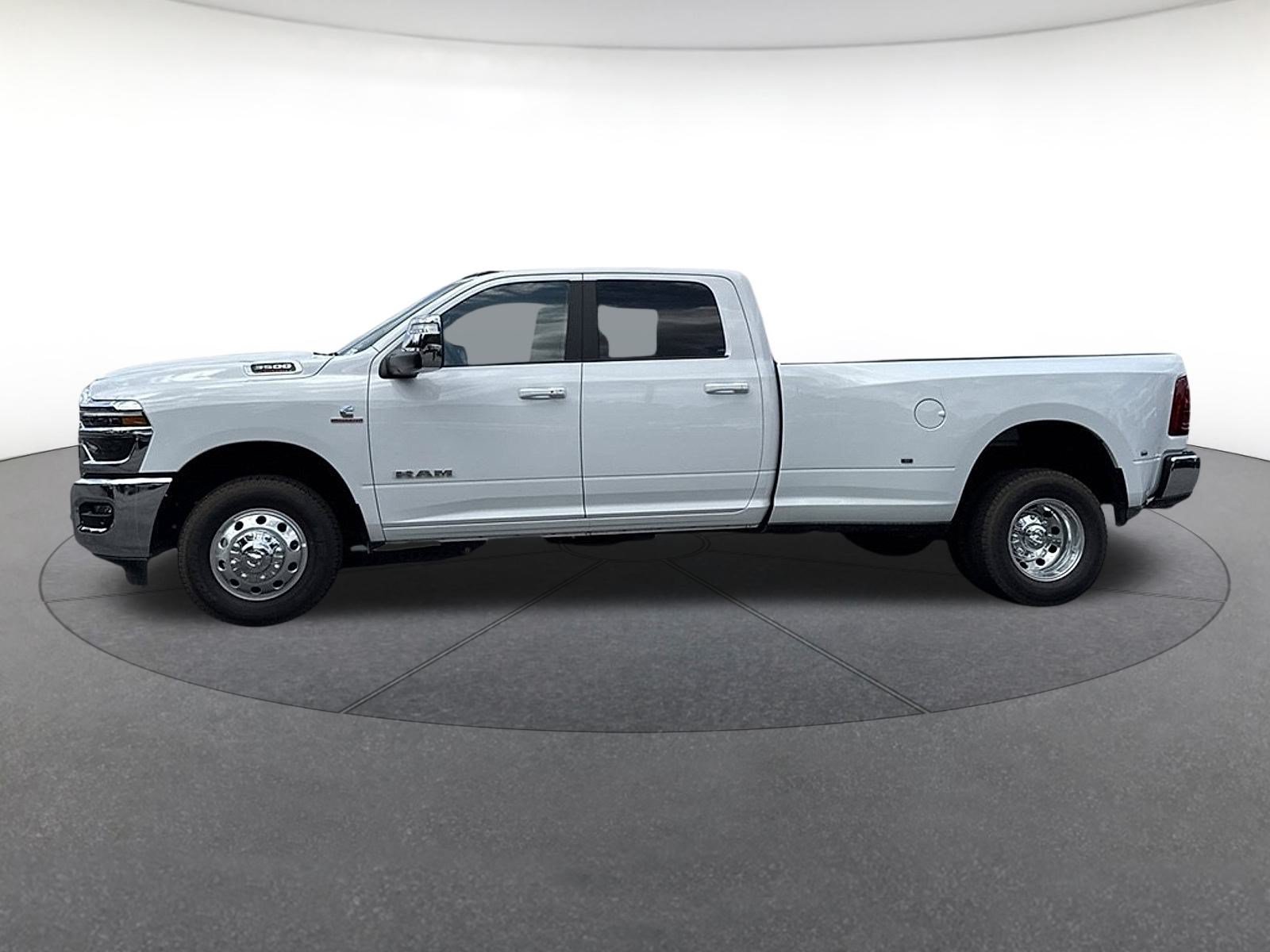 New 2025 RAM 3500 Laramie RWD image 24