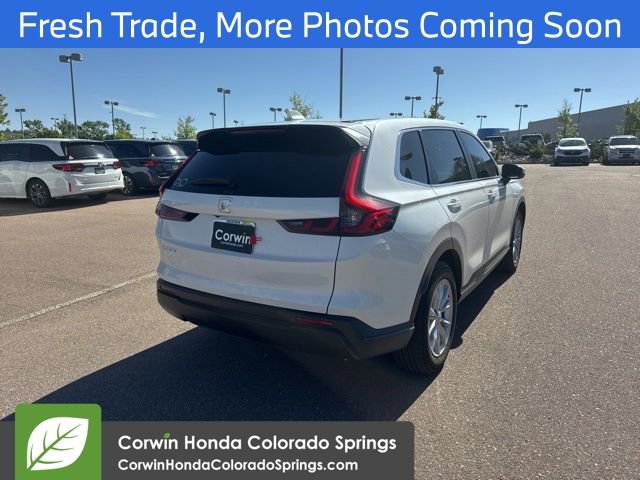 Used 2024 Honda CR-V EX image 3