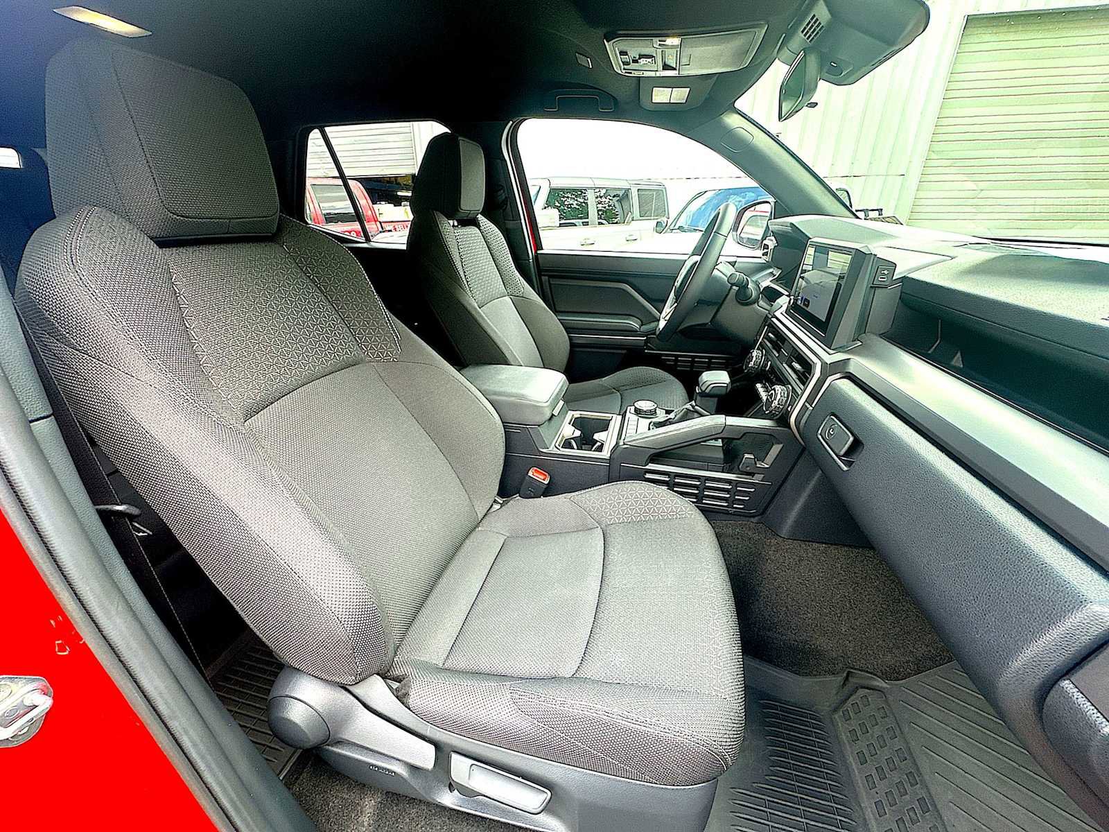 Used 2025 Toyota 4Runner SR5 image 24