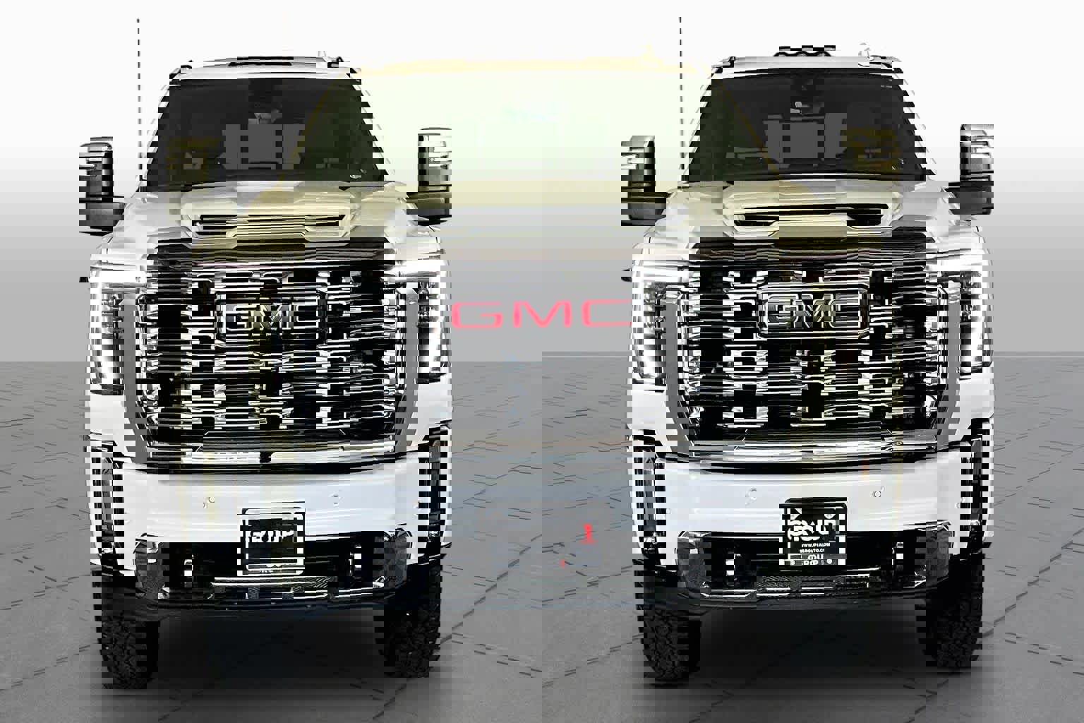 Used 2025 GMC Sierra 2500 Denali w/ Denali Reserve Package image 4