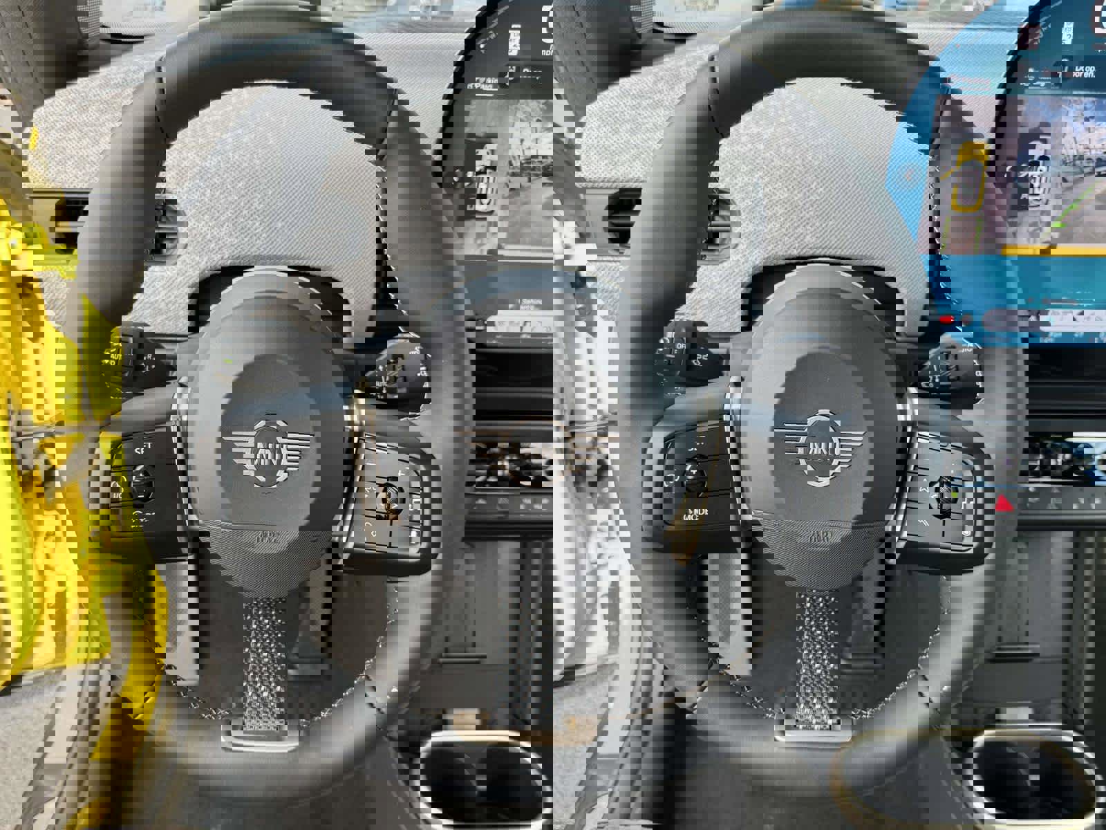 Used 2025 MINI Cooper S image 24