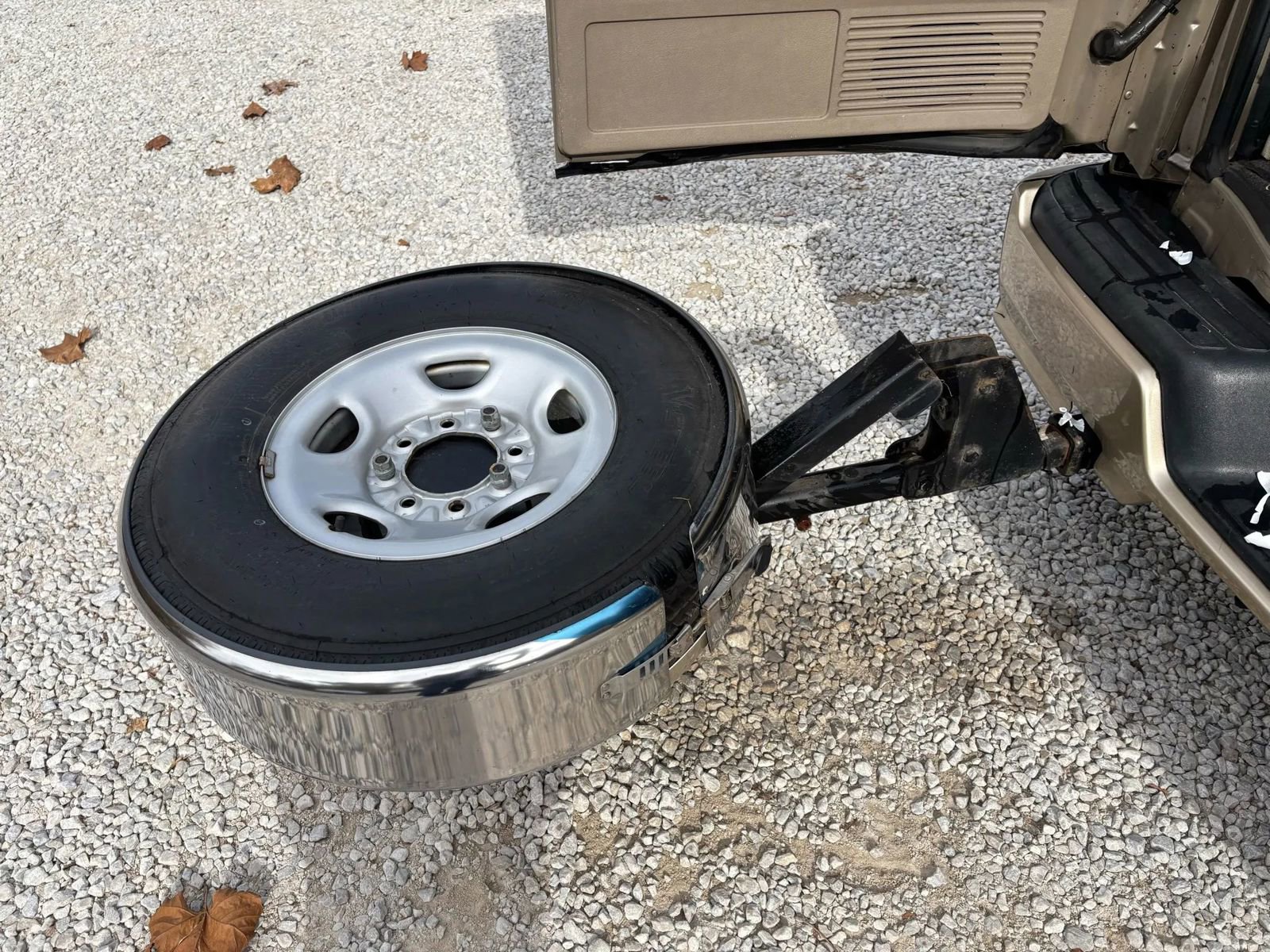 Used 2012 Chevrolet Express 2500 w/ Power Package image 45