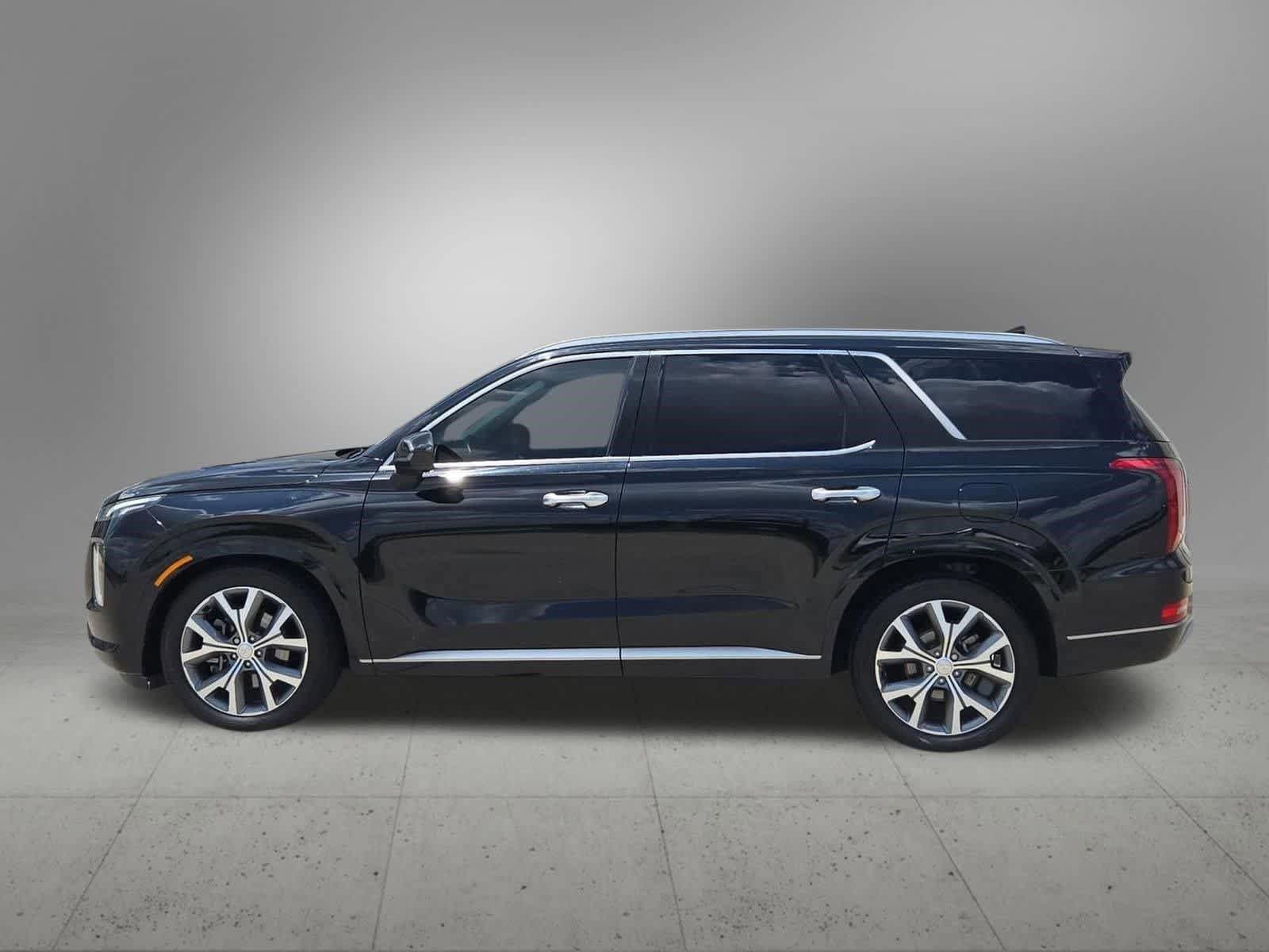 Used 2021 Hyundai Palisade Limited FWD image 3