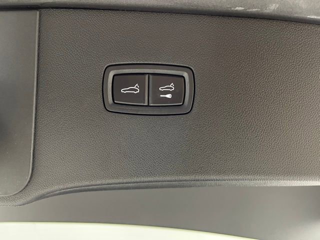 Used 2025 Porsche Cayenne E-Hybrid Coupe image 8