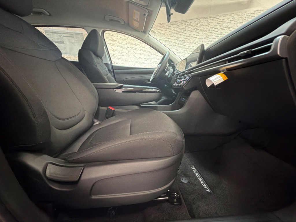 New 2026 Hyundai Tucson SEL FWD image 12