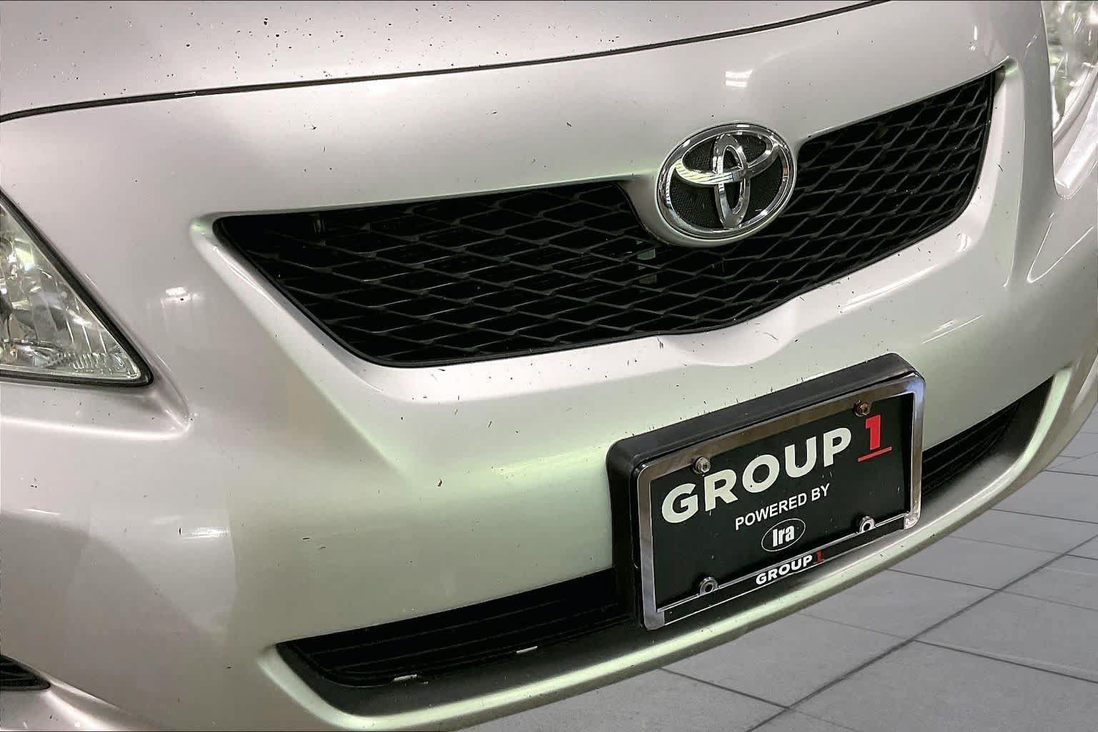 Used 2010 Toyota Corolla LE FWD image 27