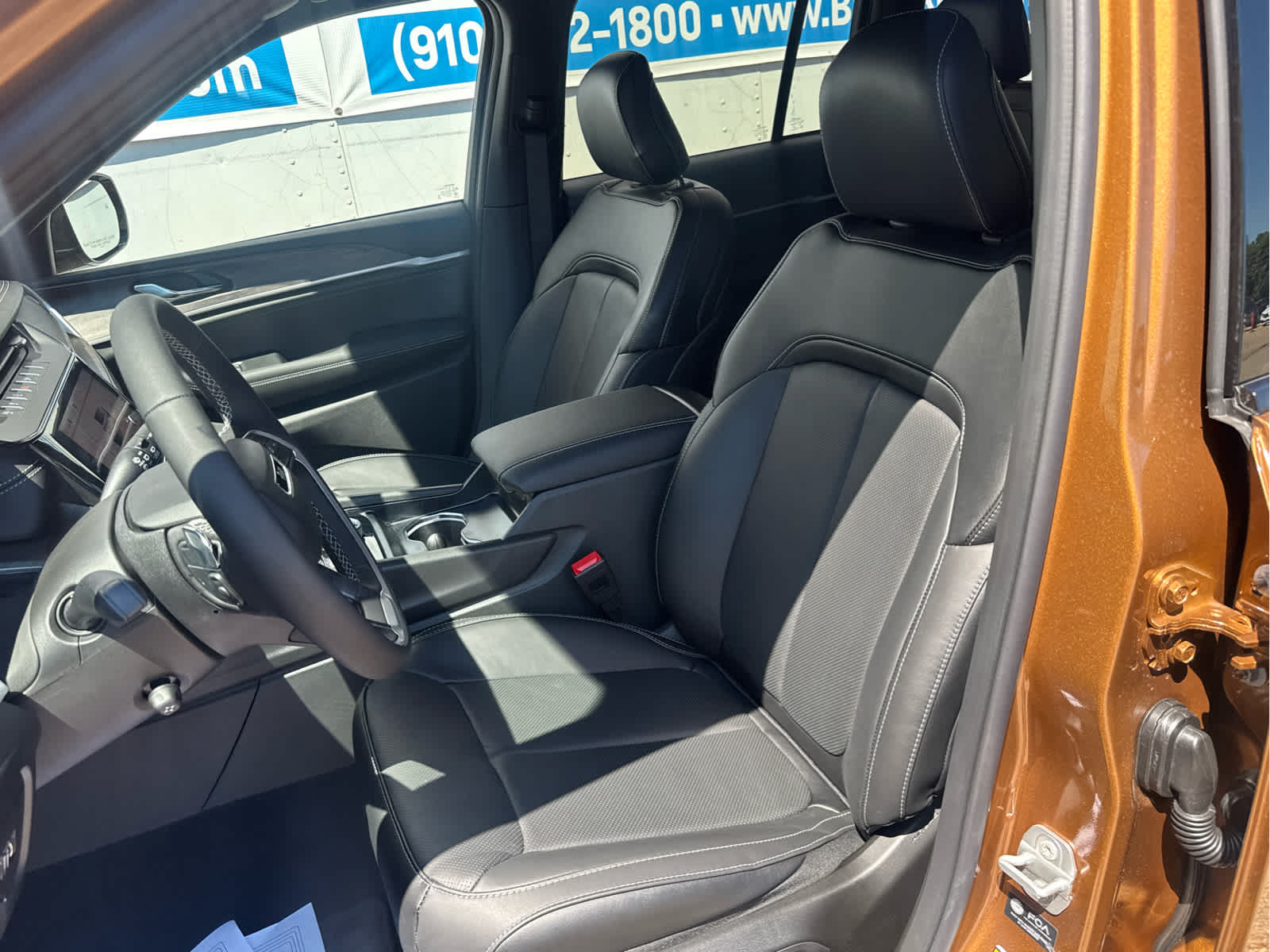 New 2026 Jeep Grand Cherokee Limited AWD/4WD image 31