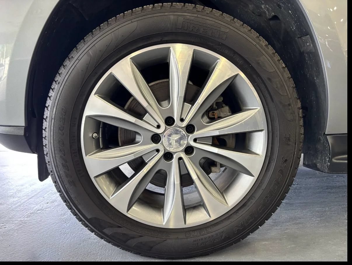 Used 2014 Mercedes-Benz GL 450 4MATIC image 52