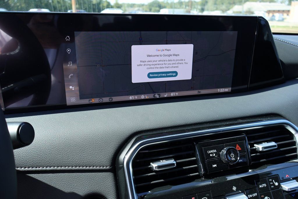 New 2026 Nissan Armada SL w/ Captain's Chari Seat Package image 3