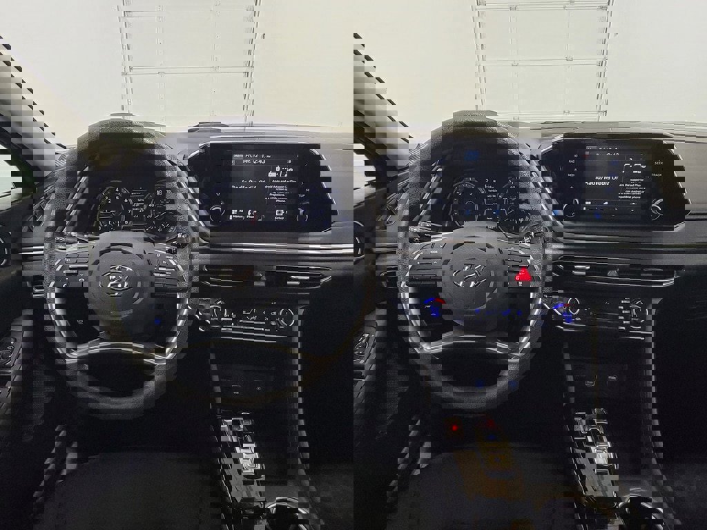 Used 2021 Hyundai Sonata SEL w/ Cargo Package image 11