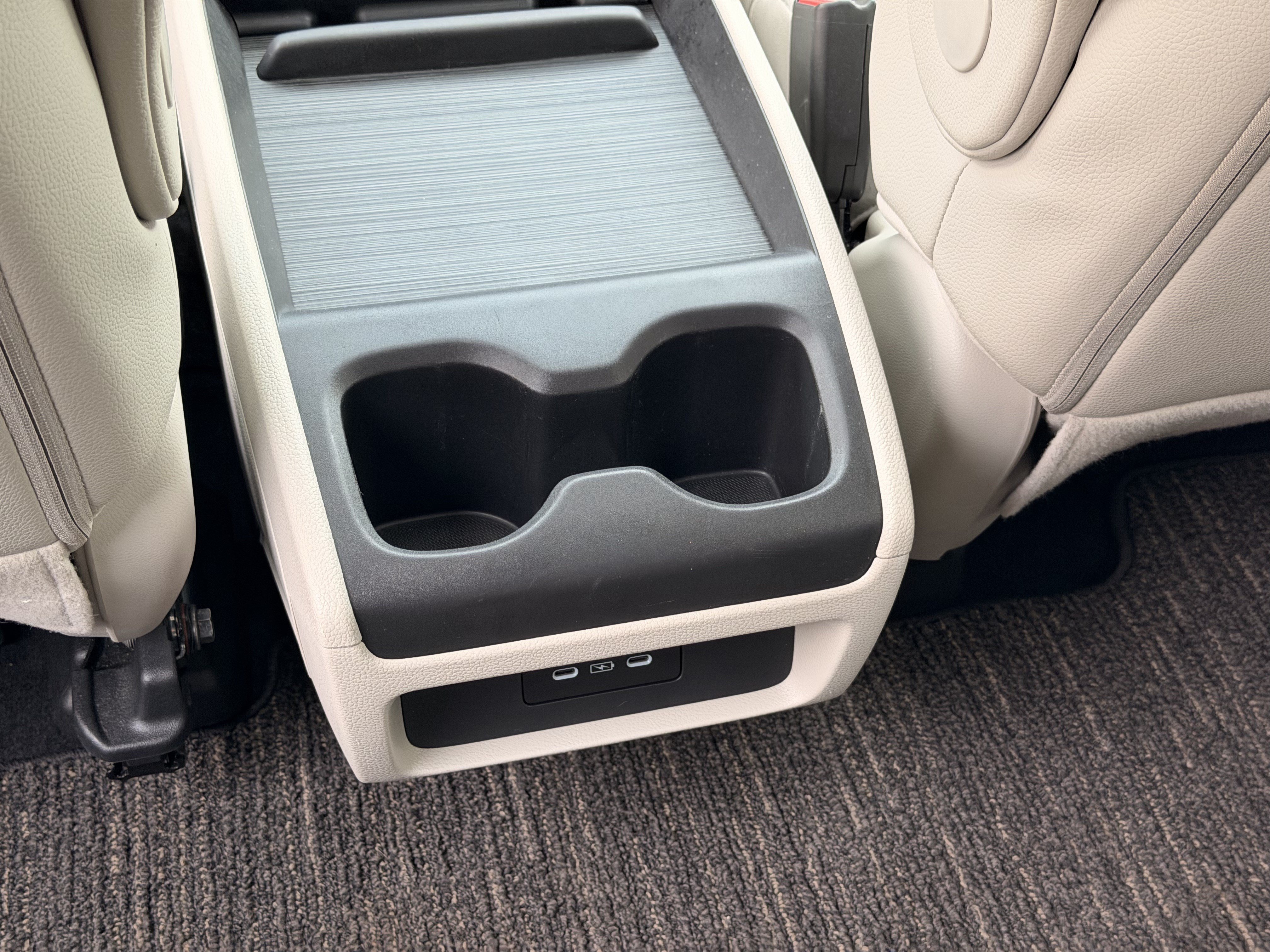 Used 2025 Honda Odyssey EX-L image 25